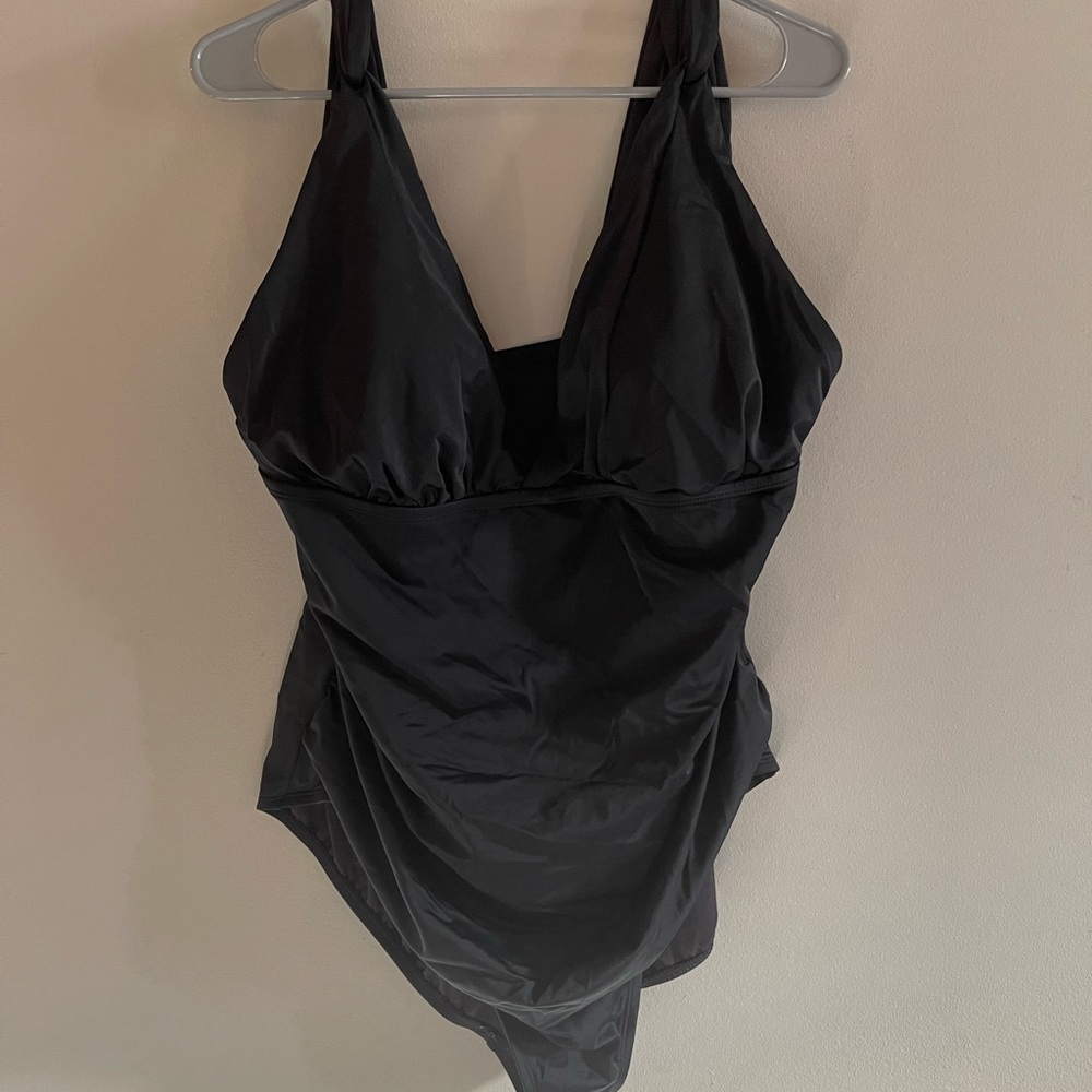 Size 2X womens black one piece swimsuit brand new